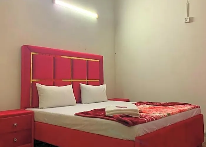 Eden Plus Executive Hotel Lahore