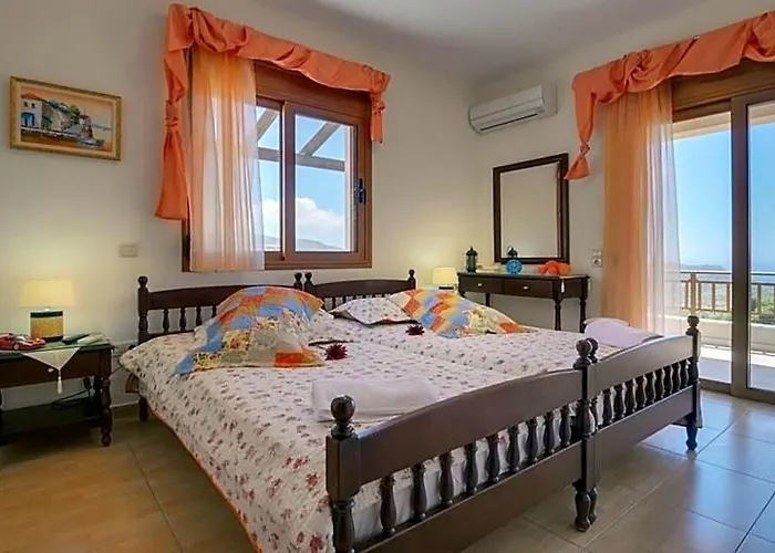 Triopetra Luxury Villas Fournou Lago Superior Villa With Private Pool | Stefania