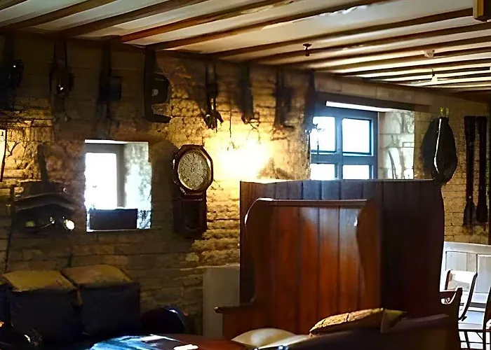 The White Hart