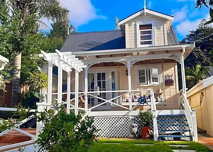 Harbour View Cottage
