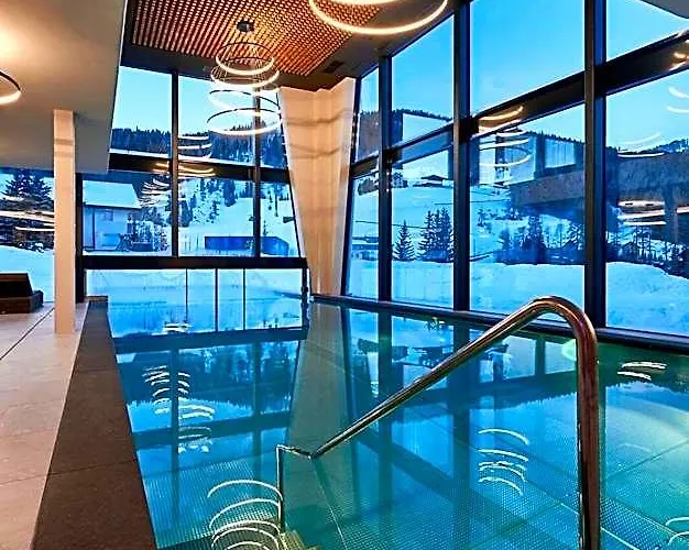 Hotel Stoeres - Active wellbeing