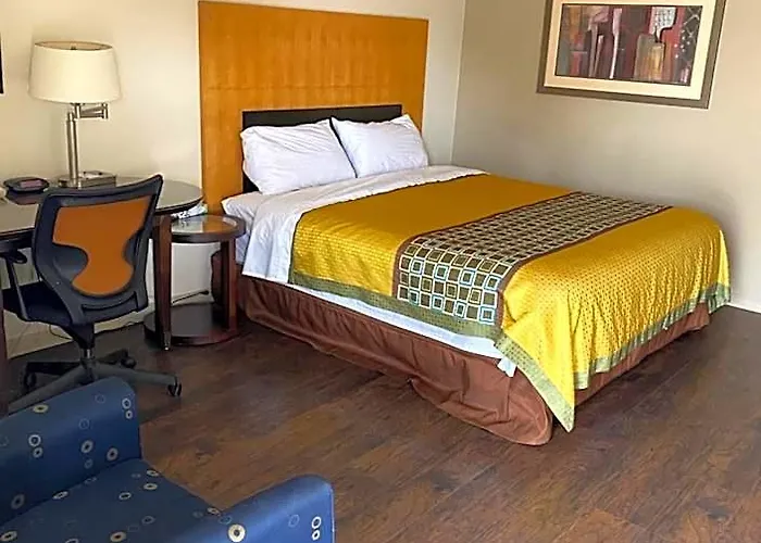 Cheap hotels Great Western