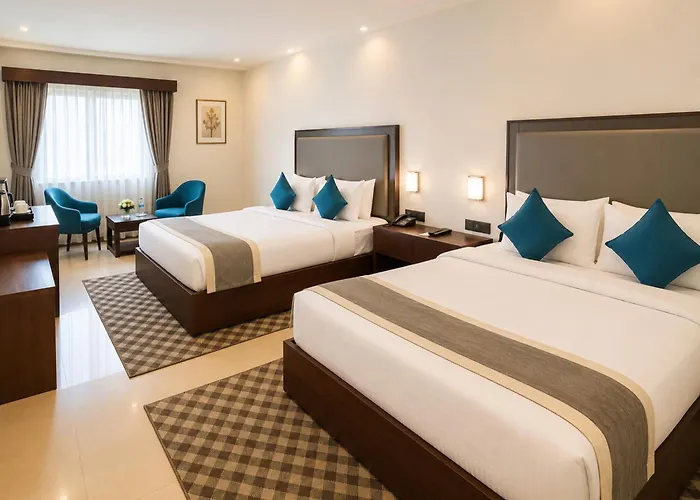 Wake Up To The Sound Of The Ocean Hotel Dreamland - Near Jagannath Temple - Beachfront Stay -All Rooms With Sea View & Private Balcony- Free Wi-Fi #Free Parking #Lift - Multi-Cuisine Restaurant - Spacious Luxury Rooms - One Of The Top-Rated Hotels In