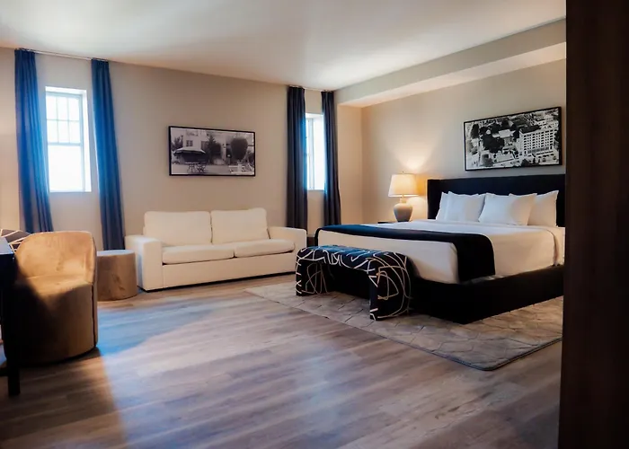 The Markham Hotel