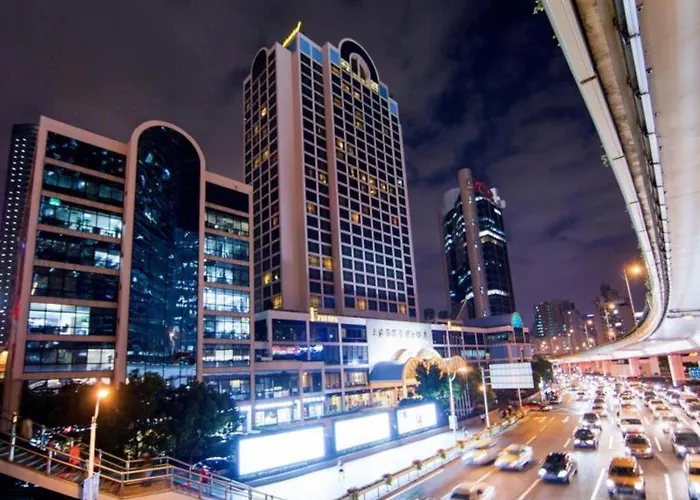 Hotel Equatorial Shanghai