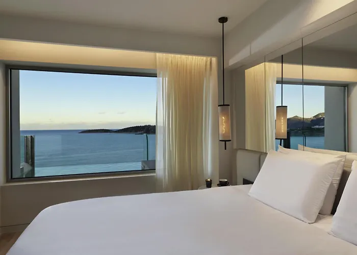  Niko Seaside Resort Mgallery (Adults Only)