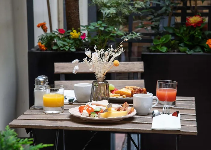 Mercure Paris Montparnasse Raspail