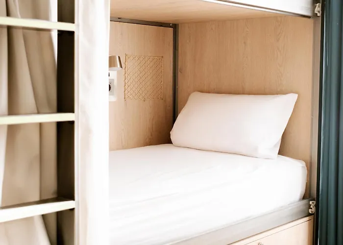 Hotel The Playce By Happyculture