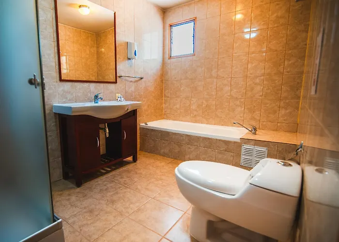 Hotel Iorana Tolache