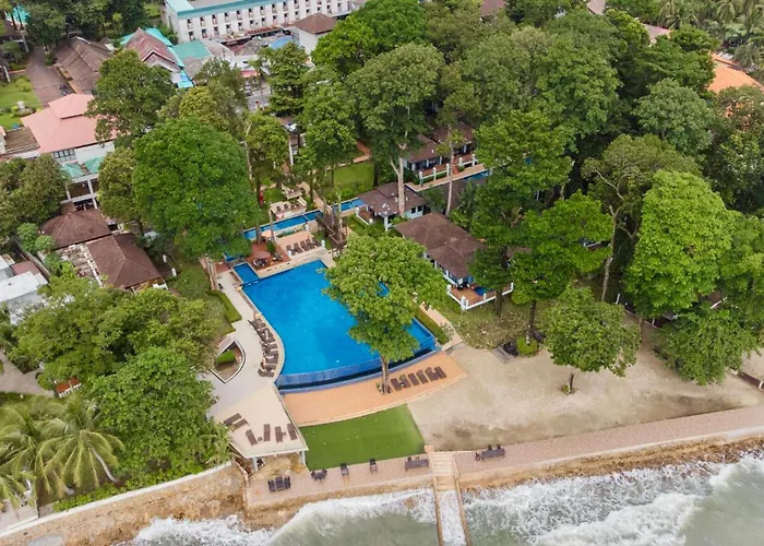 Chang Buri & Koh Chang Hillside