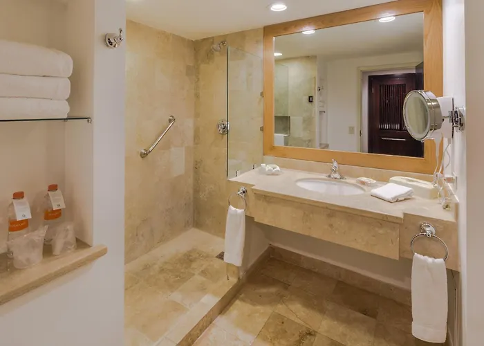 Holiday Inn Monterrey Valle By Ihg