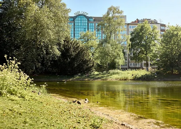  Der Valk Park Lane