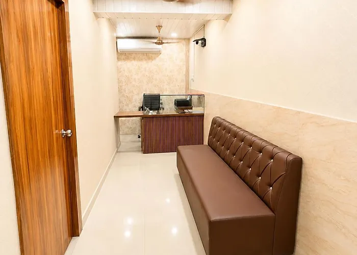 Hotel Nandan Heritage Palace