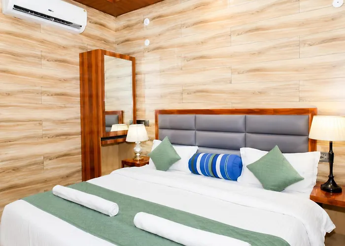 Hotel Shyam Palace