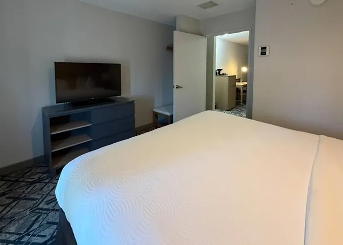 Country Inn & Suites By Radisson, Novi, Mi