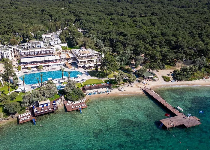 Doubletree By Hilton Bodrum Isil Club Ultra All-Inclusive Resort
