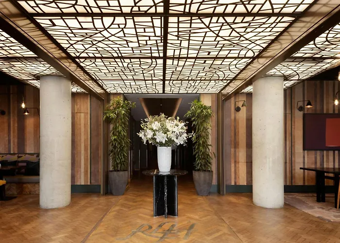 Montcalm Royal London House