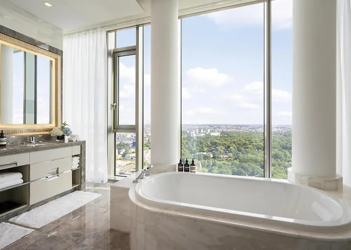Hotel mit Whirlpool Waldorf Astoria