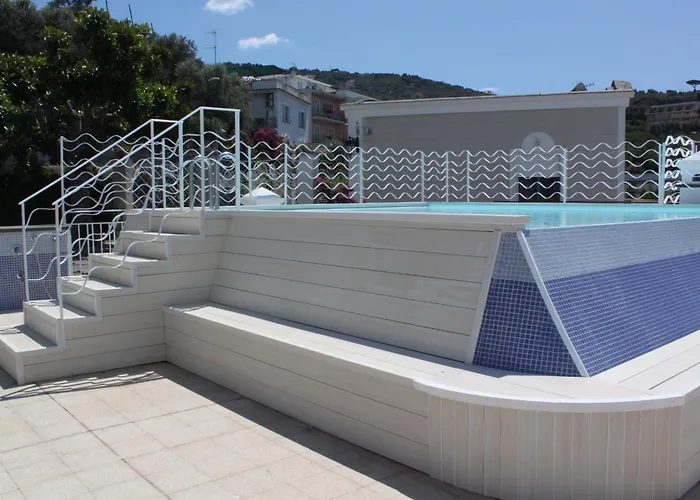 Boutique Helios (Adults Only)