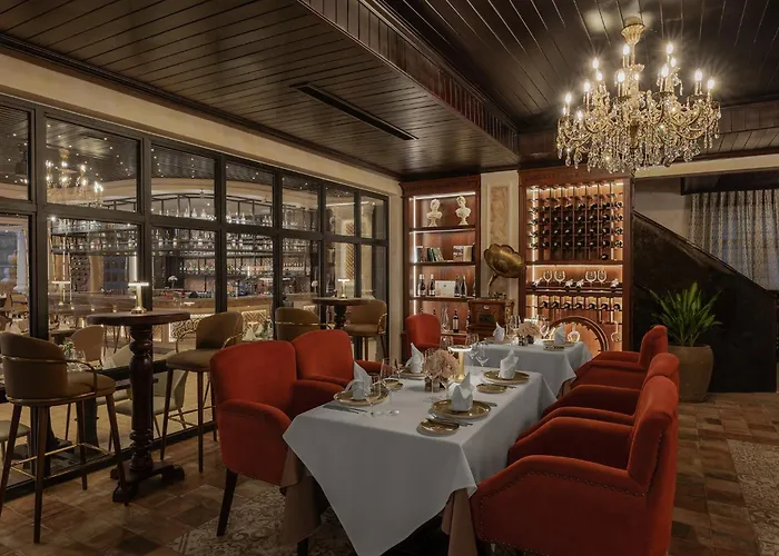 Anik Palace Hotel