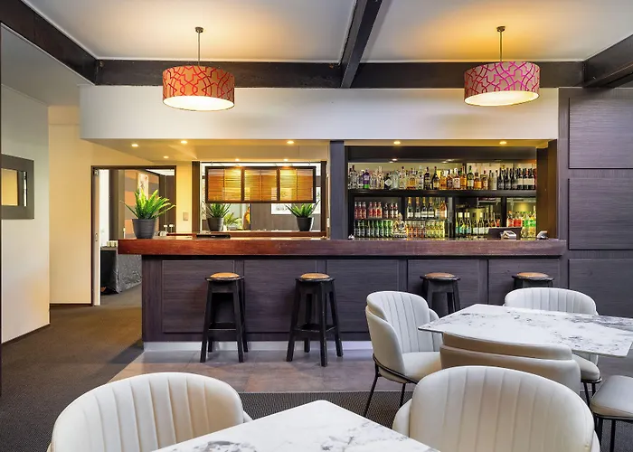 Grand Riccarton Hotel
