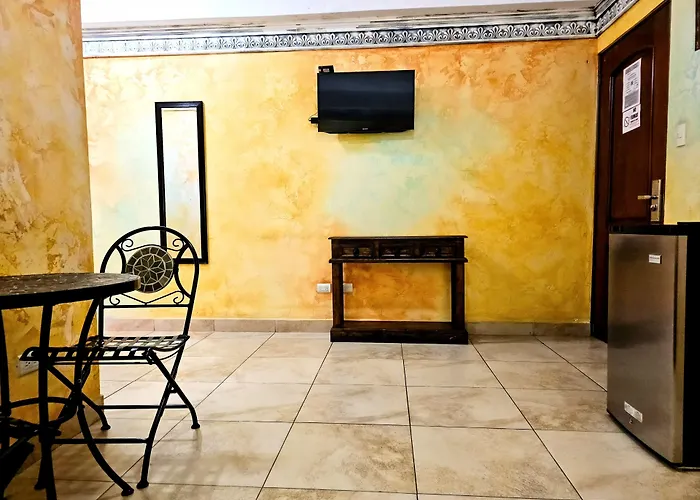 Antigua Inn Hotel