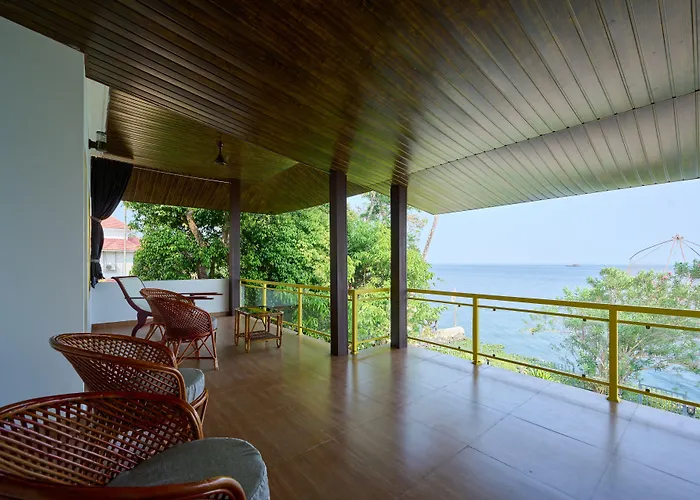 Seclude By The Lake, Alleppey