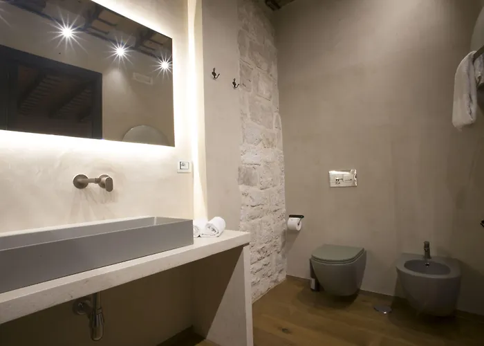 Edward Rooms & Wellness B&B