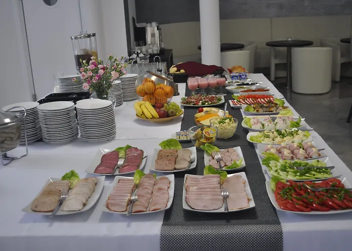 Villa Karpacz, Dieta Bezglutenowa Z Certyfikatem, Masaz, Studio Urody Alter Ego, Centrum 900 M
