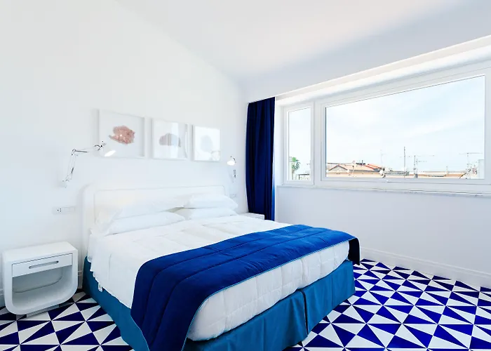 Maison Blu - Intimate Guesthouse