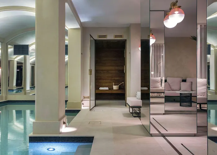  Les Jardins Du Faubourg & Spa By Shiseido