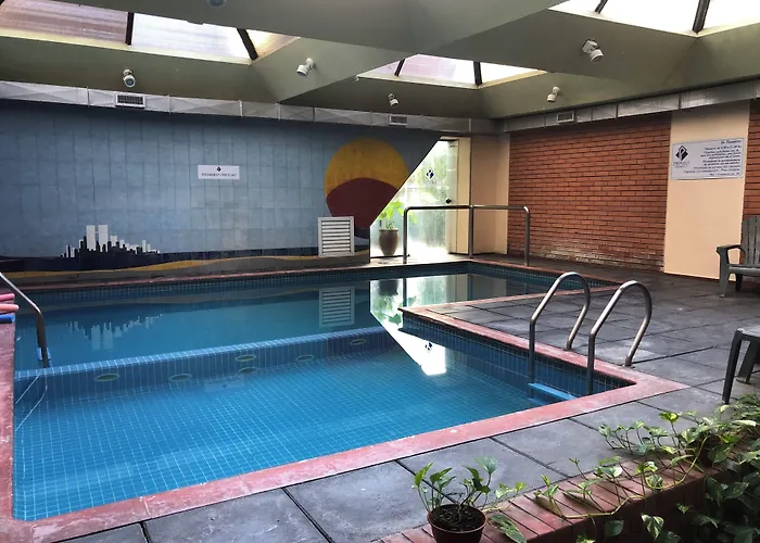Primacy Hotel