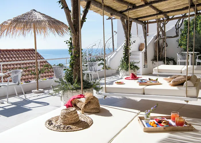 Una Villa - Boutique Rooms B&B