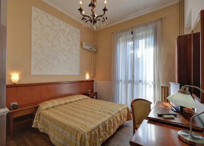 Hotel Universo