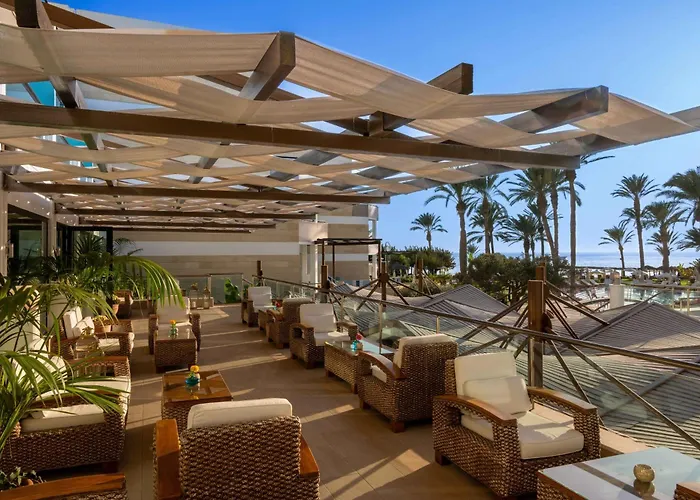 Constantinou Bros Asimina Suites Hotel (Adults Only)