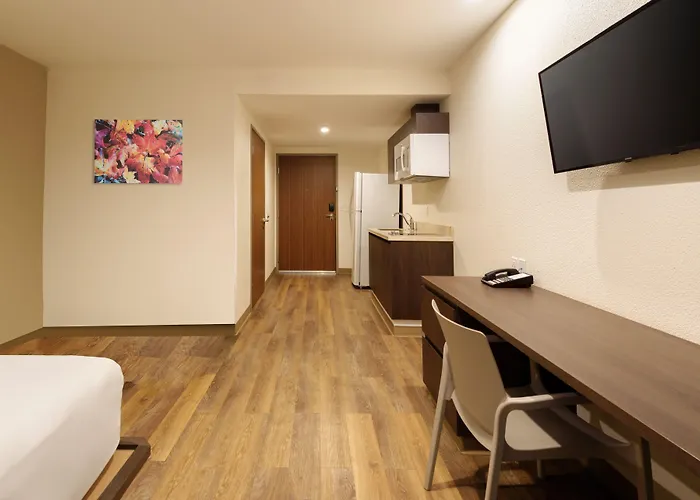 Extended Suites Cancun Cumbres
