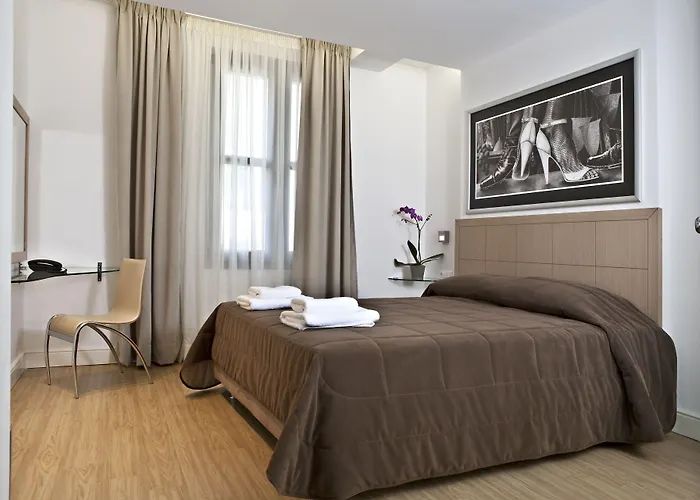 Chic Hotel