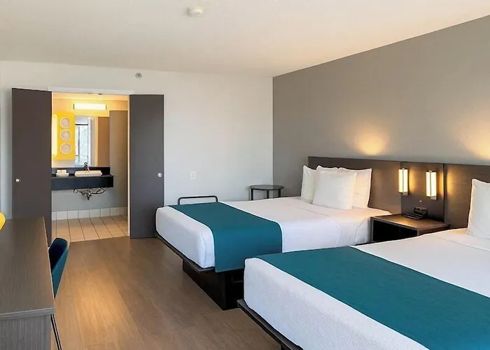 Motel 6-, Ca - Maingate