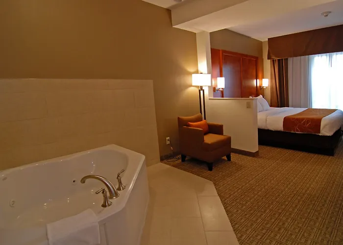 Comfort Suites