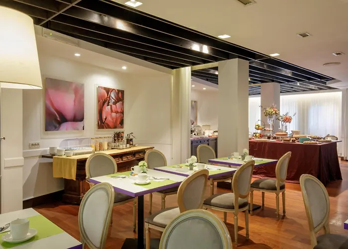 Hotel Fenix