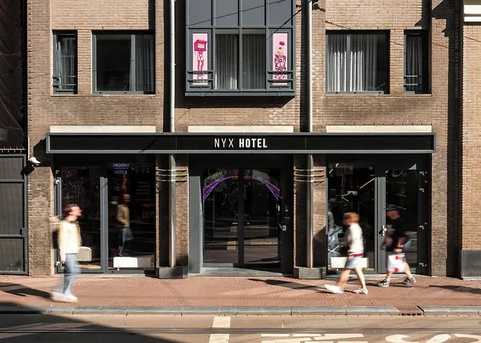  Nyx Amsterdam Rembrandt Square
