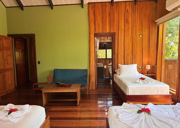 Natural Drake Bay Hotel Boutique