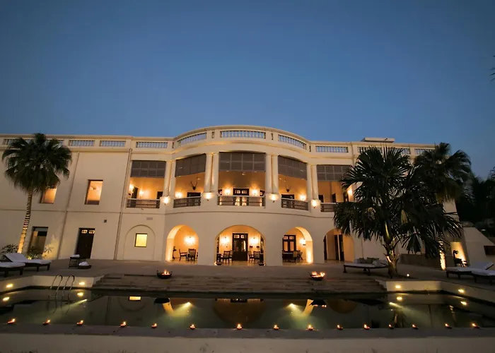 Taj Nadesar Palace