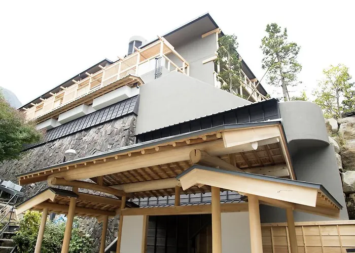 Gora Hanaougi Madoka No Mori