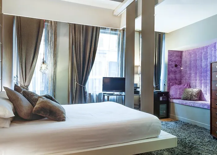 Ze Hotel