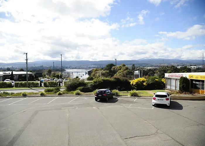 Self catering: Tamar River Villas