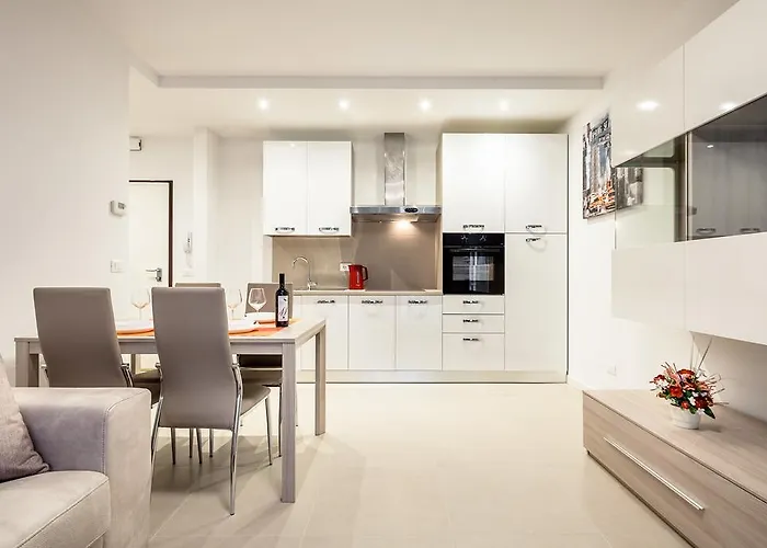 Fior Apartments