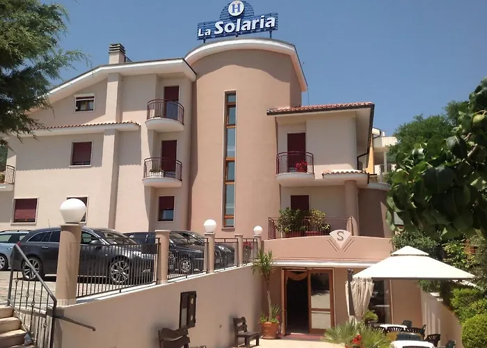 Hotel adatto agli animali: Hotel e Appartamenti La Solaria con parcheggio gratuito a soli 450 MT dalla nuova Basilica di Padre Pio
