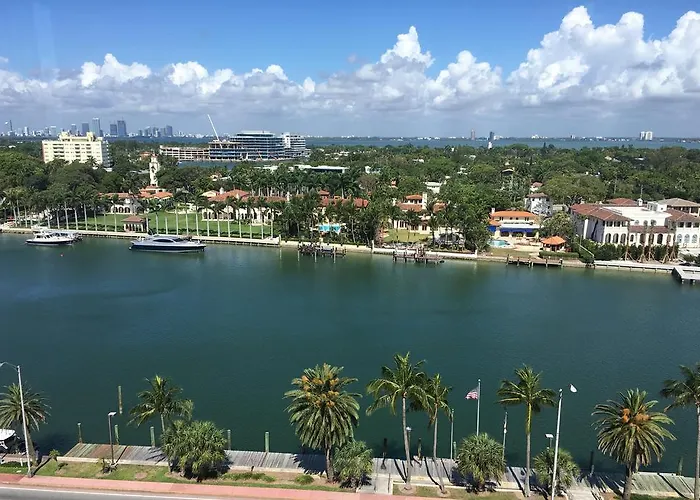 Casinha: Miami Beach Resort & Spa