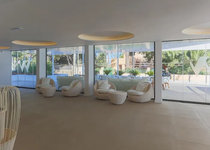 Lodge: White Apartments - Adults Only